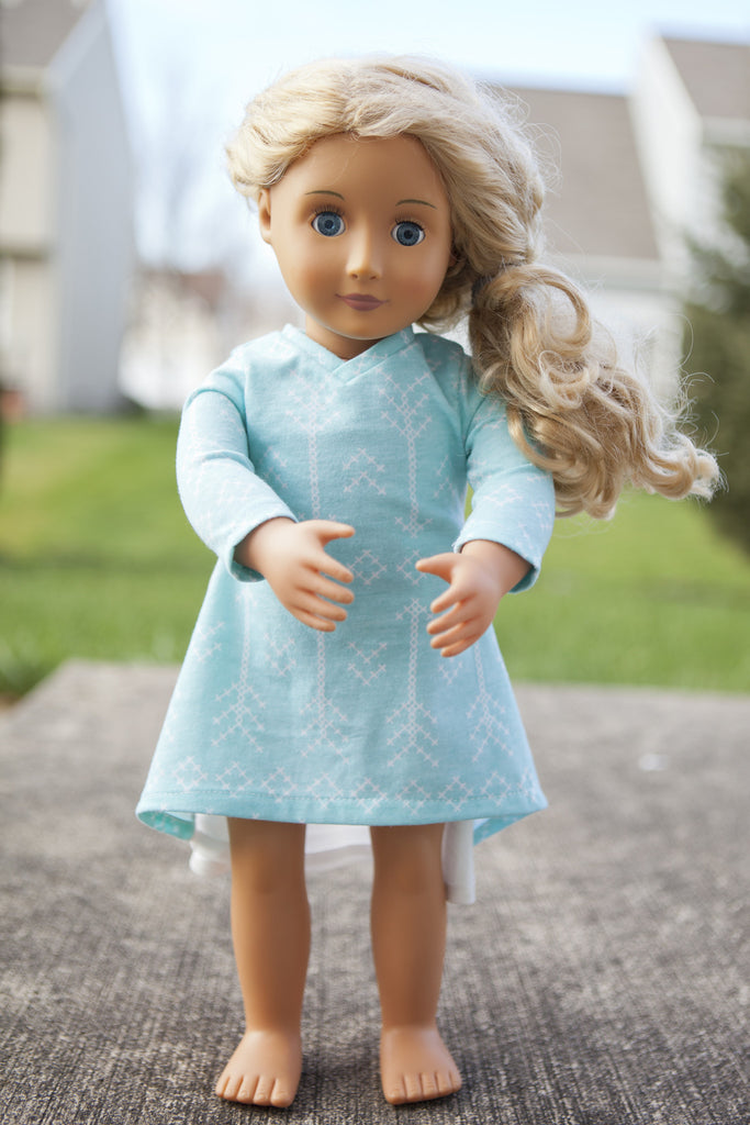 Magnolia Sew&Tell: Free Magnolia 18inch Doll Dress Pattern