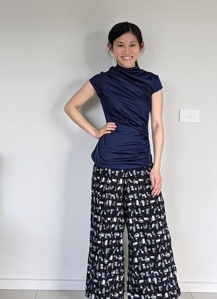 Radiant Rouched Top size 00-30