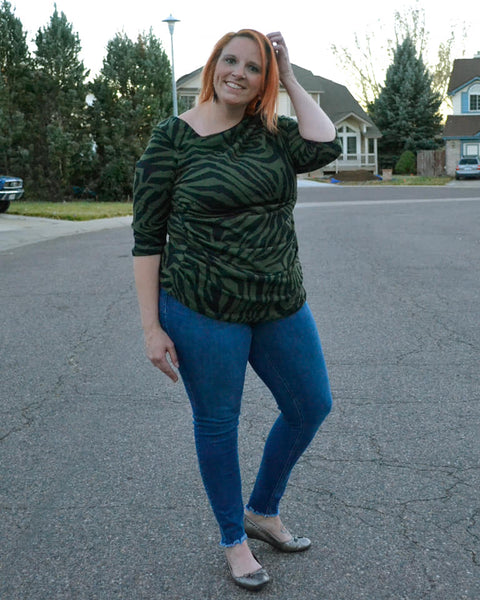 Radiant Rouched Top size 00-30