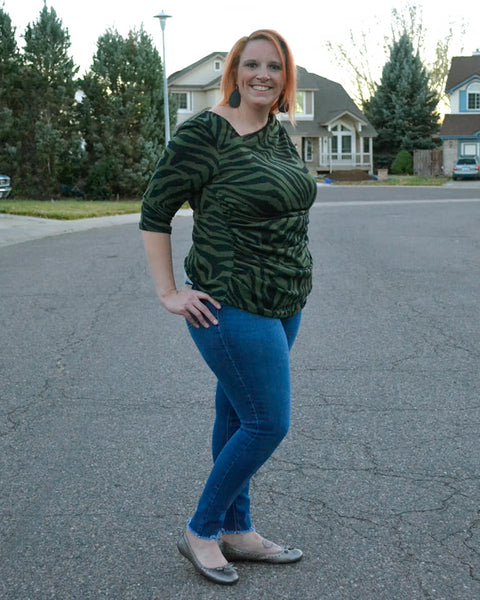 Radiant Rouched Top size 00-30